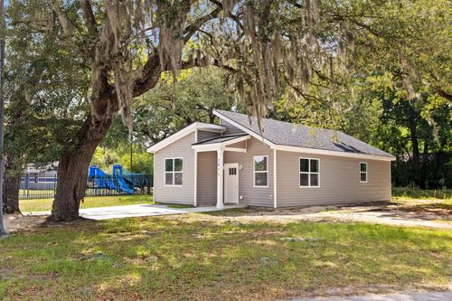 2013 Robertson Blvd, North Charleston, SC, 29406-6020 | Card Image
