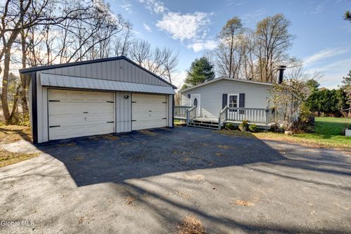 494 Lepper Rd, Fort Johnson, NY, 12070-1607 | Card Image
