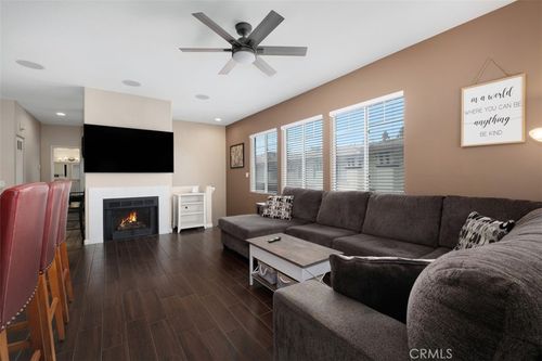 4 Mosaic, Aliso Viejo, CA, 92656-7063 | Card Image