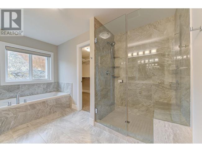 788 Acadia St, House other with 4 bedrooms, 3 bathrooms and 2 parking in Kelowna BC | Image 22