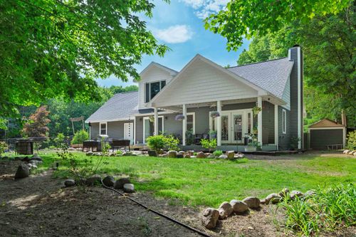 1395 W Long Lake Road, Long Lake Township, MI, 49684 | Card Image