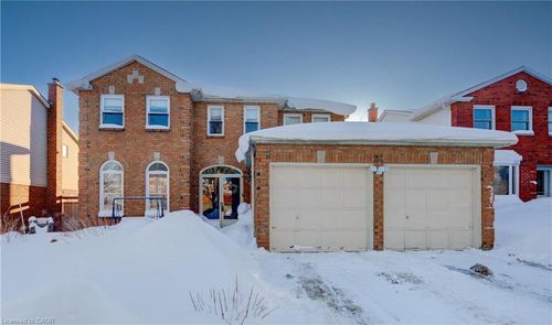 24 Old Maple Lane, Kitchener, ON, N2N2K4 | Card Image