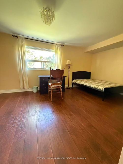 45-266 Bridletowne Cir, Scarborough, ON, M1W2G8 | Card Image