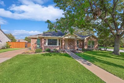 238 Southern Belle Drive, House other with 3 bedrooms, 2 bathrooms and null parking in Coppell TX | Image 2