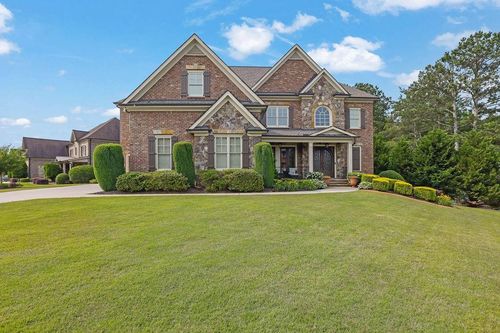 2450 Weber Heights Way, Buford, GA, 30519-3480 | Card Image