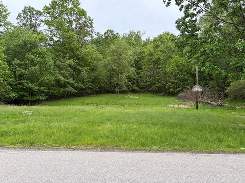 338 Downes Rd, Jeannette, PA, 15644-4044 | Card Image