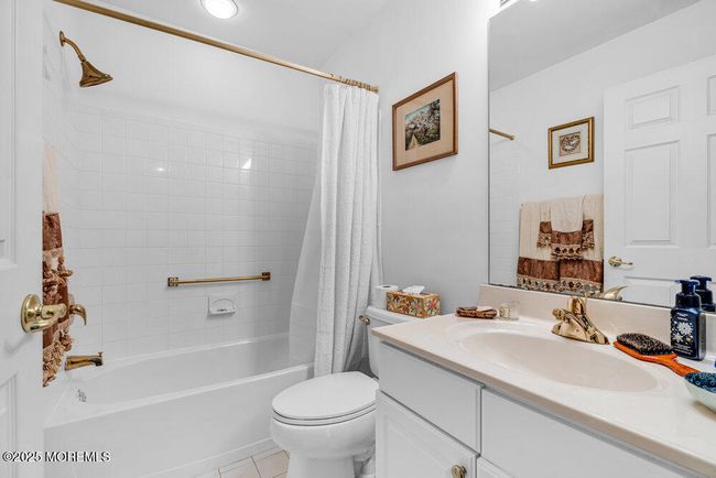 7 Lake Ridge Blvd, Home with 2 bedrooms, 2 bathrooms and null parking in Whiting NJ | Image 12