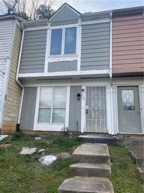 404 Prince Of Wales, Stone Mountain, GA, 30083-6122 | Card Image