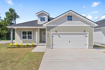 1861 St Mary Dr, House other with 3 bedrooms, 2 bathrooms and 2 parking in Gulf Breeze FL | Image 1