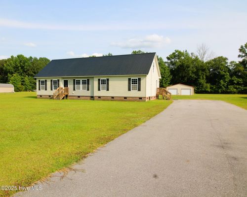 1931 Nc Highway 102 W, Chocowinity, NC, 27817-9329 | Card Image