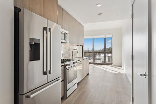 715-1 Riva Row, The Woodlands, TX, 77380 | Card Image