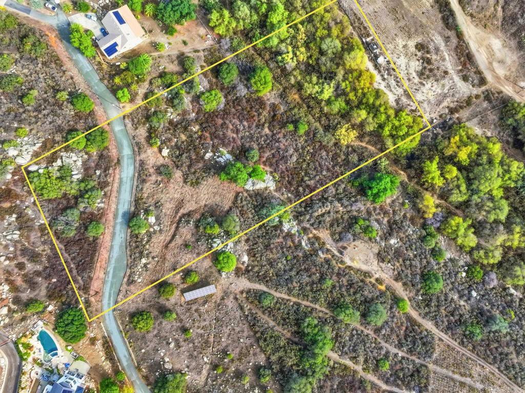 Land in Ramona 4