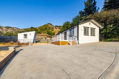 8212 Park View Dr, Ventura, CA, 93001-1001 | Card Image