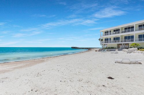 17-501 E Ocean Dr, Key Colony Beach, FL, 33051 | Card Image
