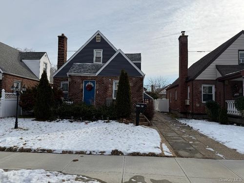 119-05 224th St, Cambria Heights, NY, 11411-2111 | Card Image