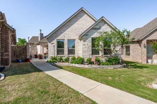 3218 Fountain Way, Granbury, TX, 76049-2997 | Card Image