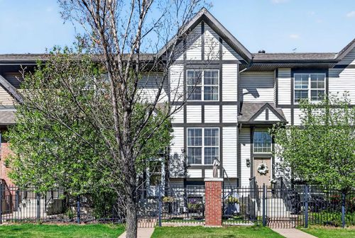 312 New Brighton Villas Se, Calgary, AB, T2Z0T6 | Card Image