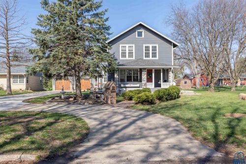 900 15th St, Onawa, IA, 51040-1320 | Card Image