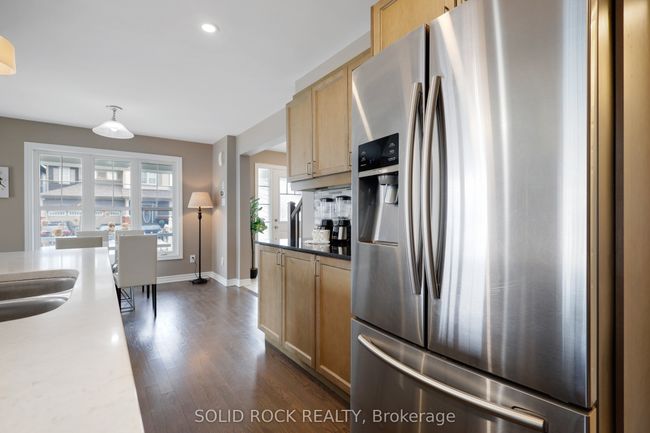 143 Bartonia Cir, House other with 5 bedrooms, 4 bathrooms and 4 parking in Orléans ON | Image 17
