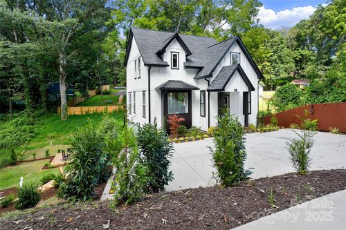 20 Rash Rd, Asheville, NC, 28806-1832 | Card Image