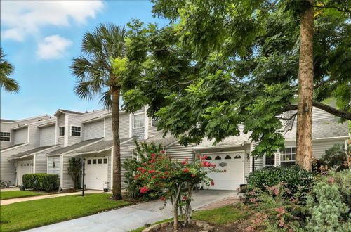 149 Northshore Cir, CASSELBERRY, FL, 32707-3300 | Card Image