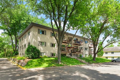 210-1620 Charlton Street, West Saint Paul, MN, 55118 | Card Image