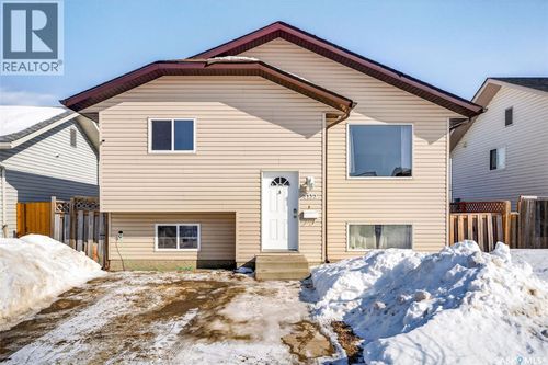 3132 Weir Rd, Prince Albert, SK, S6V0A5 | Card Image