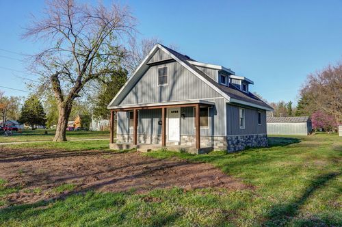 203 Main St, Lockwood, MO, 65682-9693 | Card Image