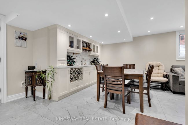 58 Leeward Dr, House other with 6 bedrooms, 5 bathrooms and 5 parking in Brampton ON | Image 34