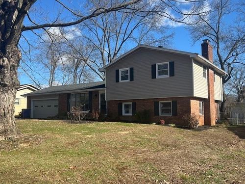 2756 Cheyenne Dr, Bowling Green, KY, 42104-4373 | Card Image