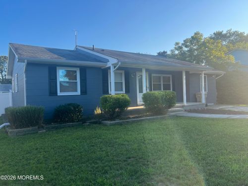 32 Carver Street, Bayville, NJ, 08721 | Card Image