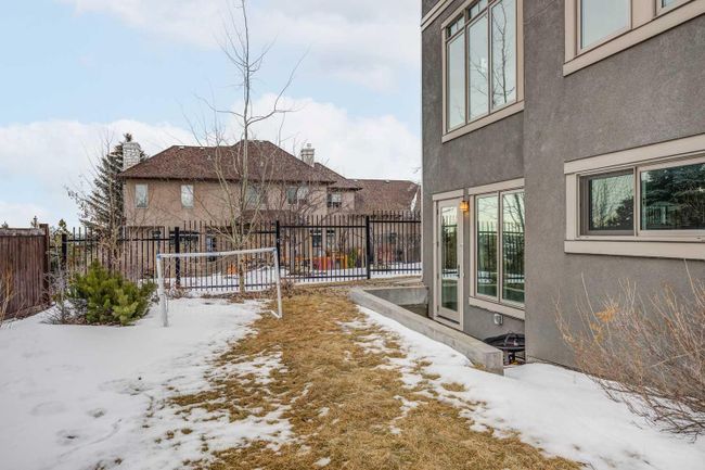 5 Elveden Point Sw, Home with 4 bedrooms, 5 bathrooms and 6 parking in Calgary AB | Image 43