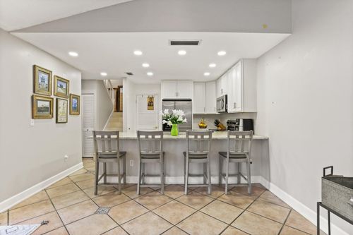 4652 Holly Lake Dr, Lake Worth, FL, 33463-5369 | Card Image