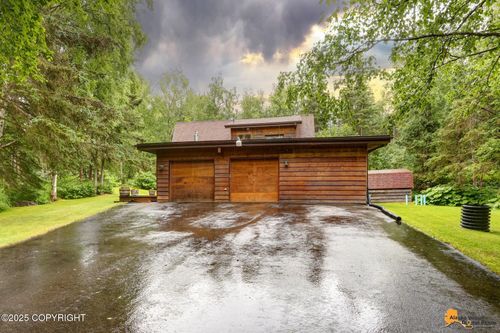 13345 Ridgewood Cir, Anchorage, AK, 99516-2940 | Card Image