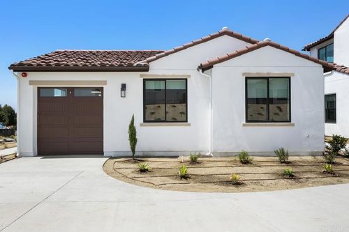 2-1223 Stonemark Place, Vista, CA, 92081 | Card Image