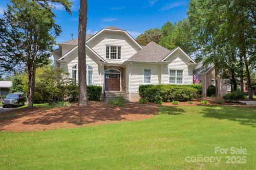 19577 Meta Rd, Cornelius, NC, 28031-7545 | Card Image