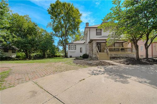 1315 E 75th St, Kansas City, MO, 64131-1719 | Card Image