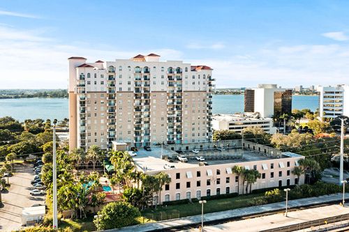 1110-616 Clearwater Park Rd, West Palm Beach, FL, 33401-6226 | Card Image