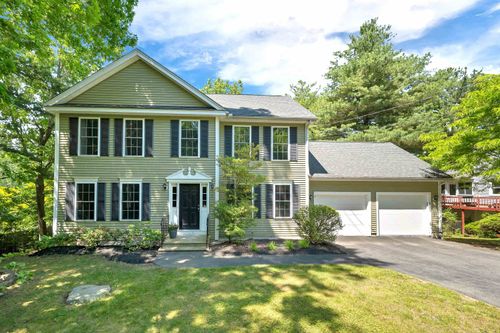 5 Boylston Ave, Nashua, NH, 03064-1670 | Card Image