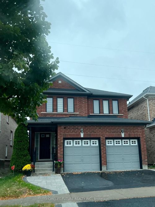 28 Puttingedge Dr, Whitby, ON, L1R0H7 | Card Image