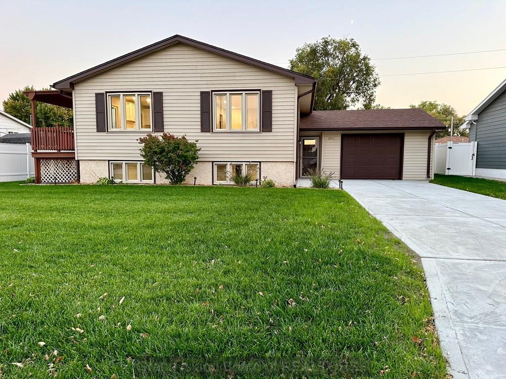 4th St, Grand Island, NE 68803