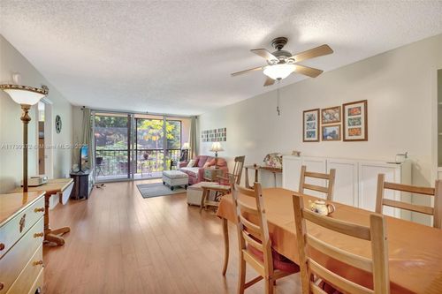 apt-223-7080 Environ Blvd, Lauderhill, FL, 33319-4215 | Card Image