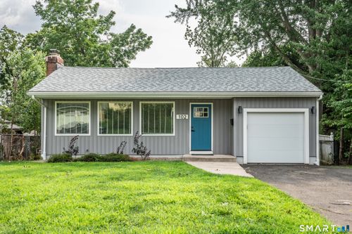 102 Knollwood Rd, West Hartford, CT, 06110-1735 | Card Image