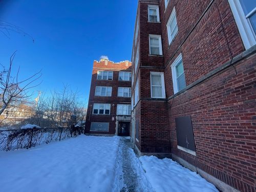 apt-2e-7029 S Indiana Ave, Chicago, IL, 60637-4545 | Card Image