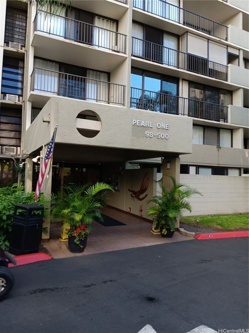 20a-98-500 Koauka Loop, Aiea, HI, 96701 | Card Image