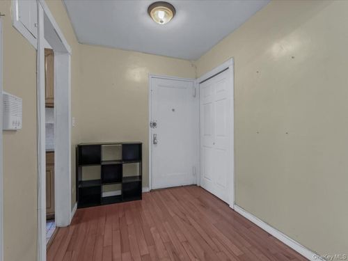 apt-1b-44 Macnish St, Elmhurst, NY, 11373-3612 | Card Image