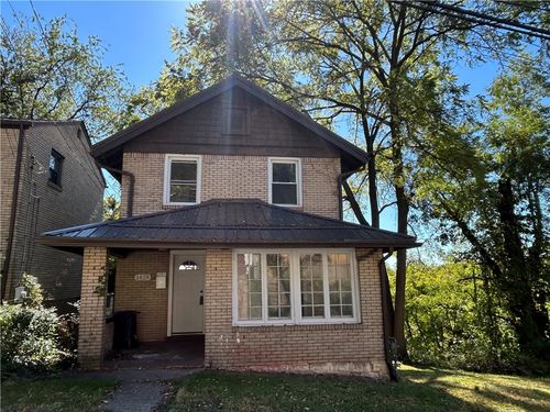 1428 Woodlawn Ave, Wilkinsburg, PA, 15221-2624 | Card Image
