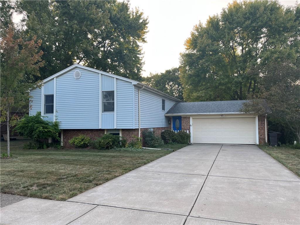 Gribble Dr, Franklin, OH 45005