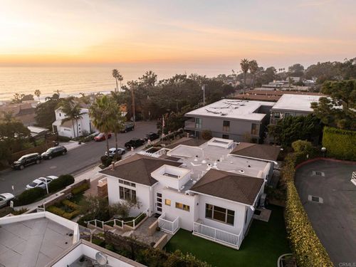 611 Stratford Ct, Del Mar, CA, 92014-2724 | Card Image