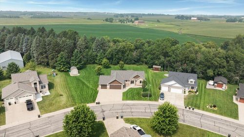 609 Augustana Ln, Albany, MN, 56307-4520 | Card Image